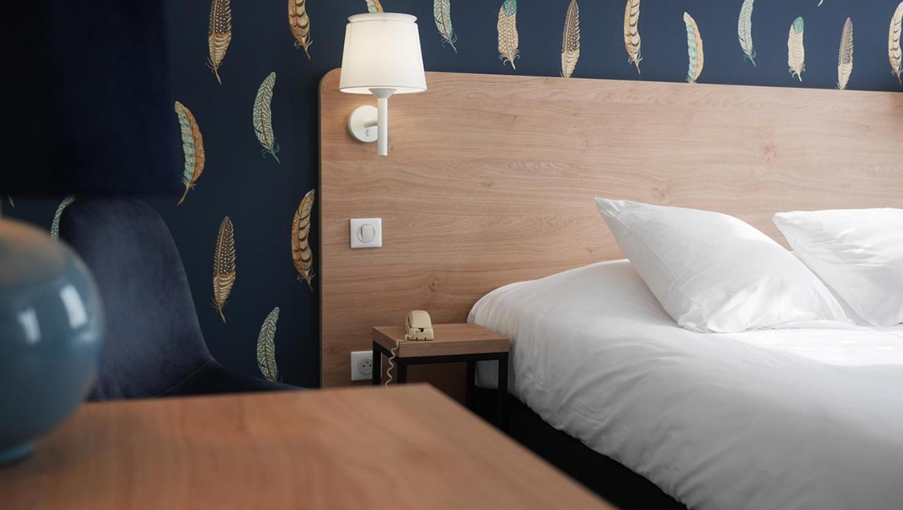Logis Saint Louis Hotel La Suze-sur-Sarthe Ngoại thất bức ảnh